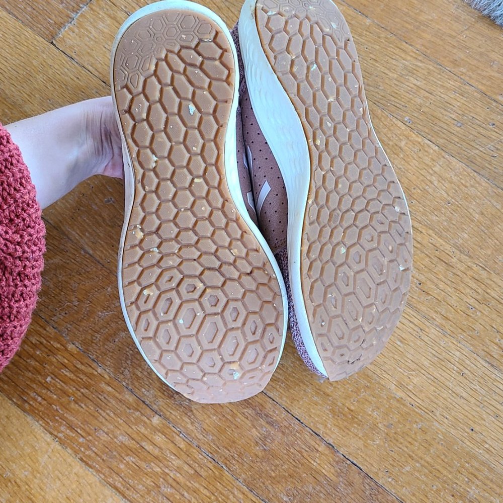 New Balance Athletic Shoes View 4